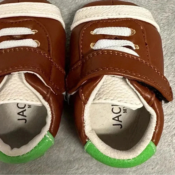 Jack and Lily-NWOT Leather baby/newborn Shoes-Football Design. 0-6 months - Picture 5 of 6